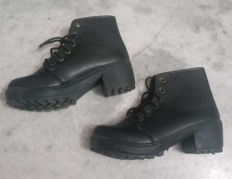 Black Ankle Boots