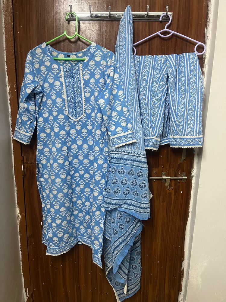 Kurta Set With Dupatta