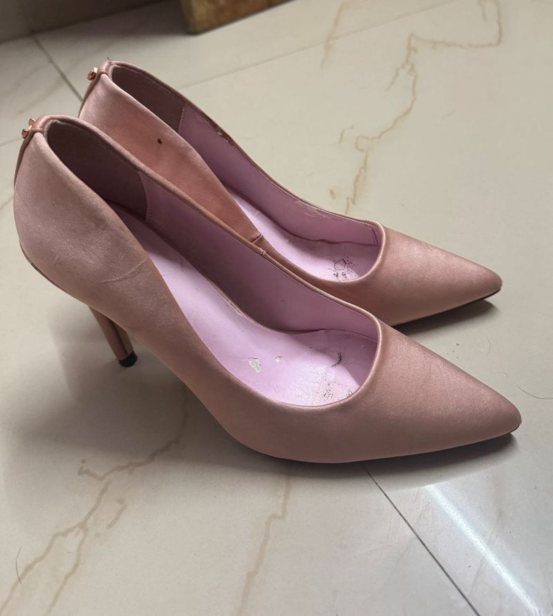 Elegant Pink Heels