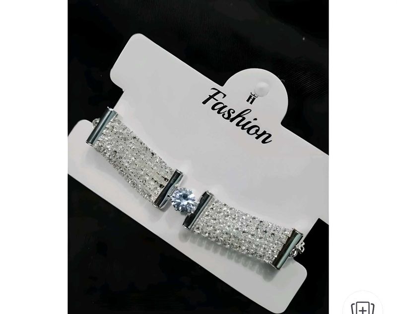Sparkling Silver Stone Bracelet