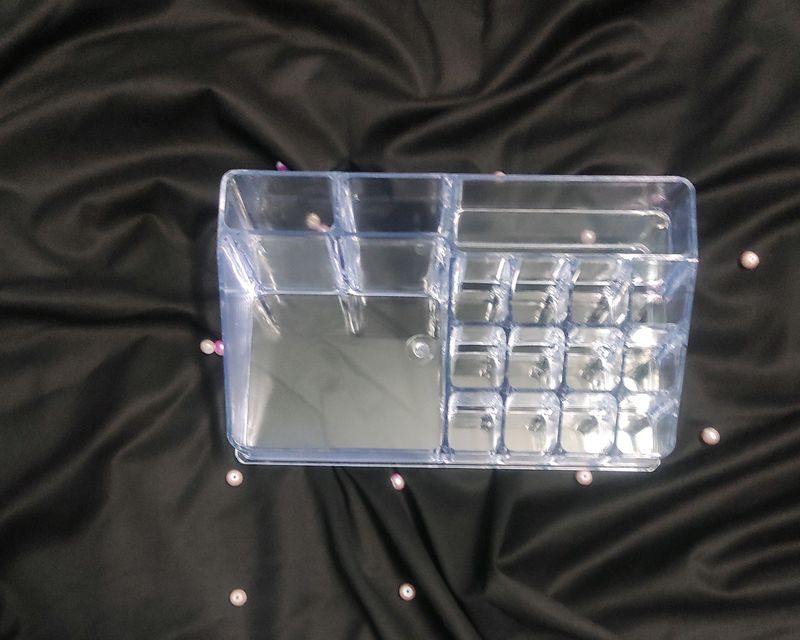 Makeup Organiser