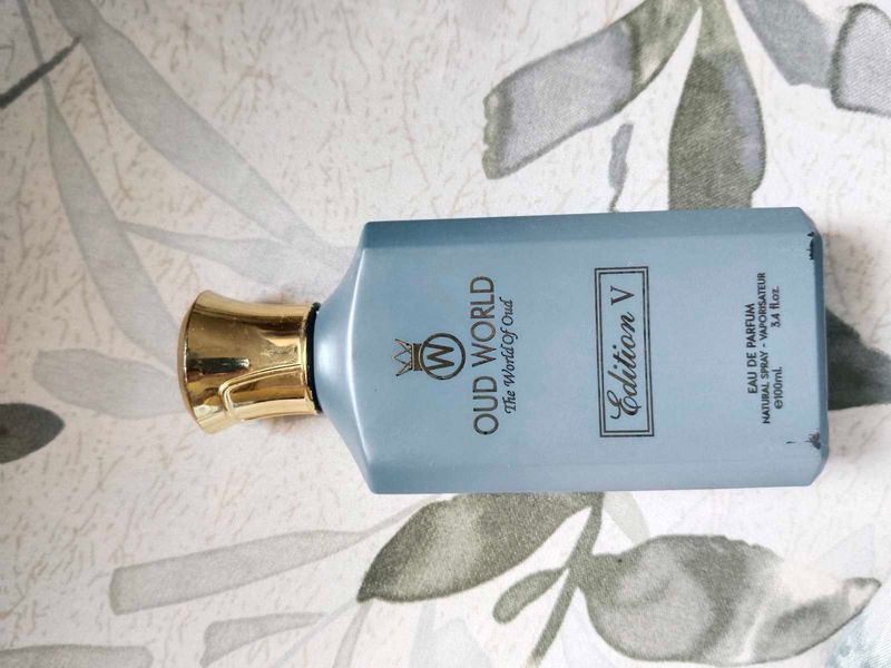 Oud World Edition V Perfume