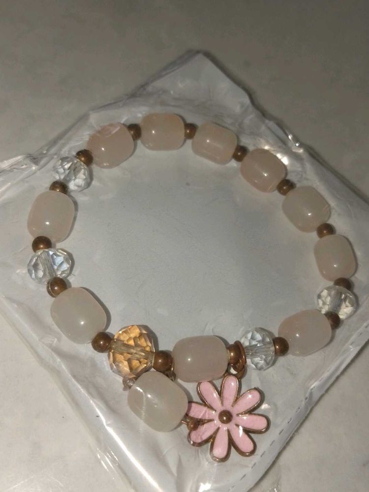 Beautiful Bracelet 👀✨