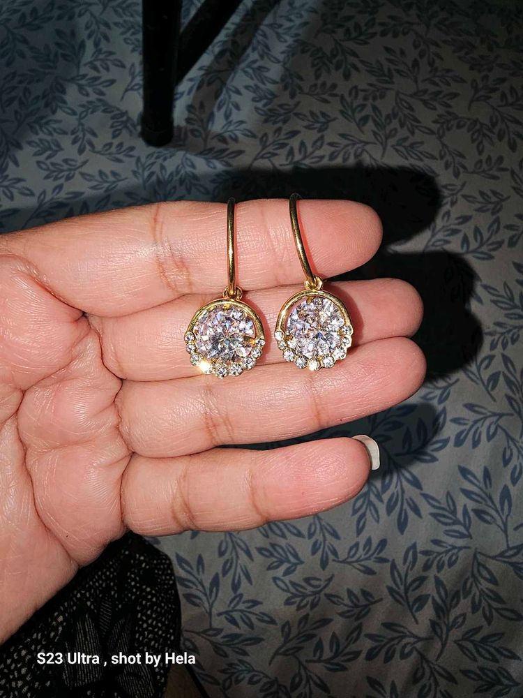 Sparkling Crystal Drop Earrings