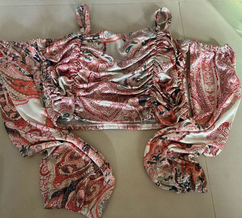 Paisley Print Crop Top off shoulder