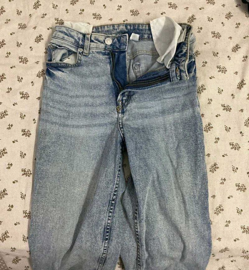 H&amp;M Light Wash Denim Jeans