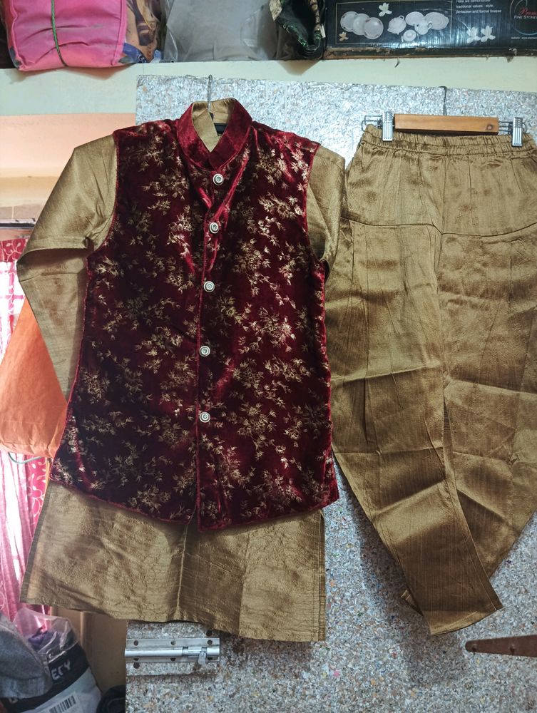Karta Set With Jacket