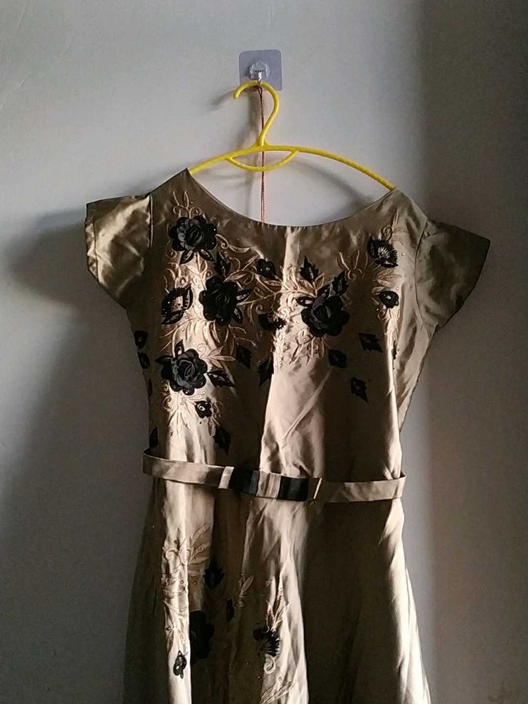 Gown For Weddings Heavy