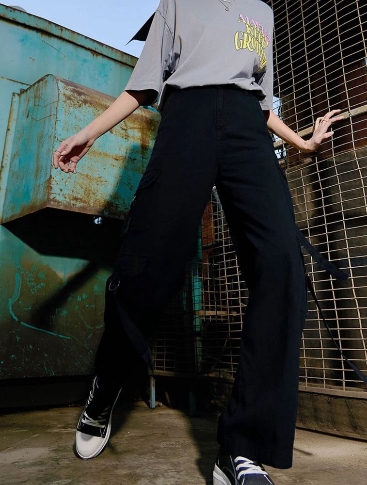 Sale❗️Black Wide Leg Cargo Pants