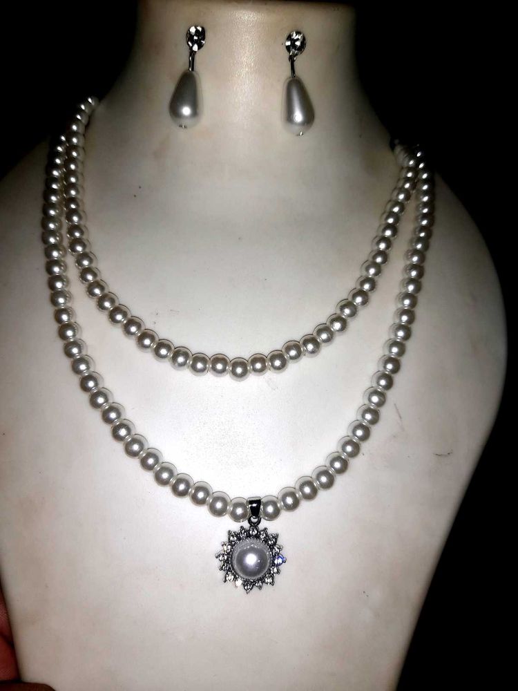 Korean Necklace &amp; Earrings Set