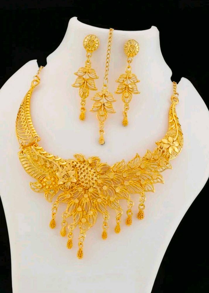 Gold Plated Jewellery Set