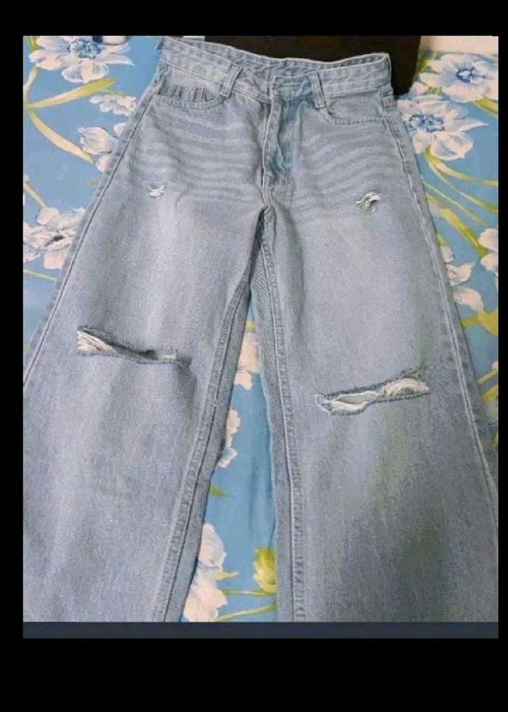 Knee Cut Pant