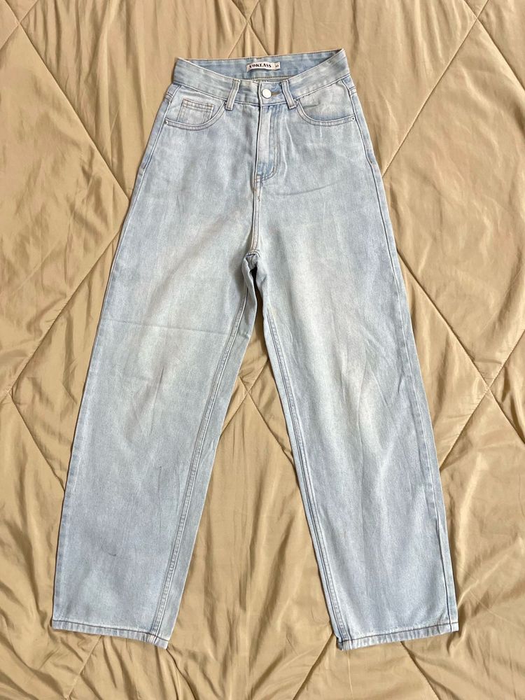 High Waist Straight Leg Jeans