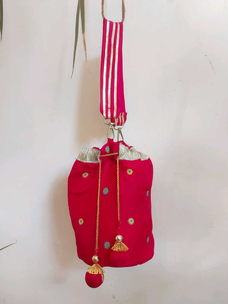 Red &amp; Gold Potli Pouch