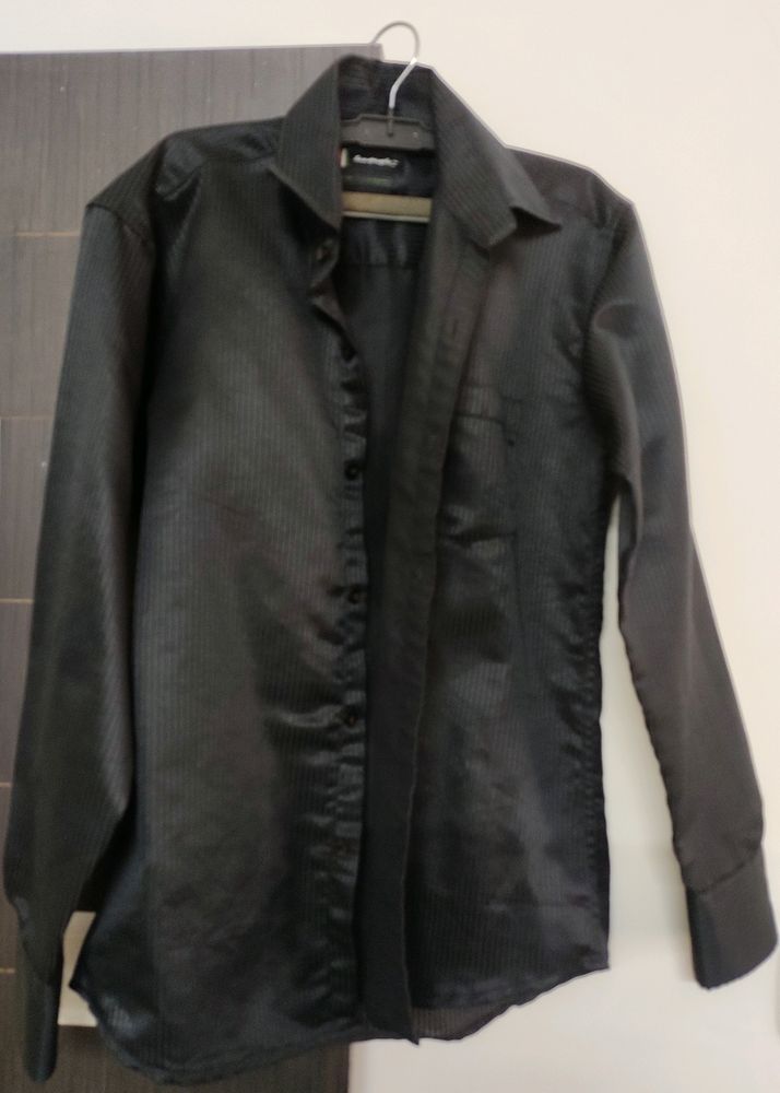 Party Shirt  Shiny Black (L) Offers Are Welcome