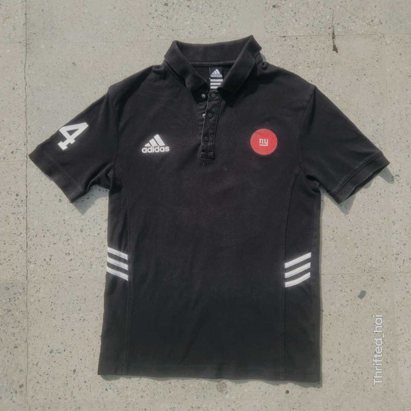 Adidas Black T shirt ⚡️