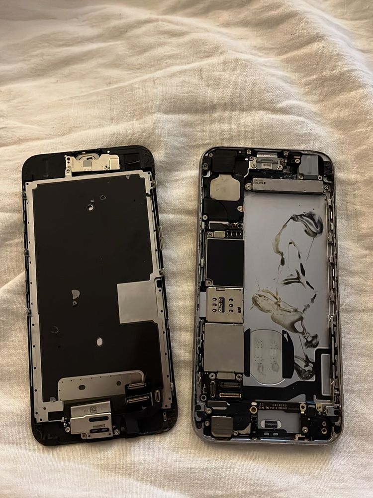 iPhone Parts - For Repair or Upcycling