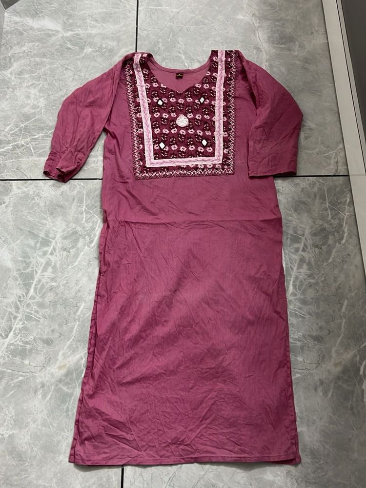 Dusty Rose Embroidered Kurti