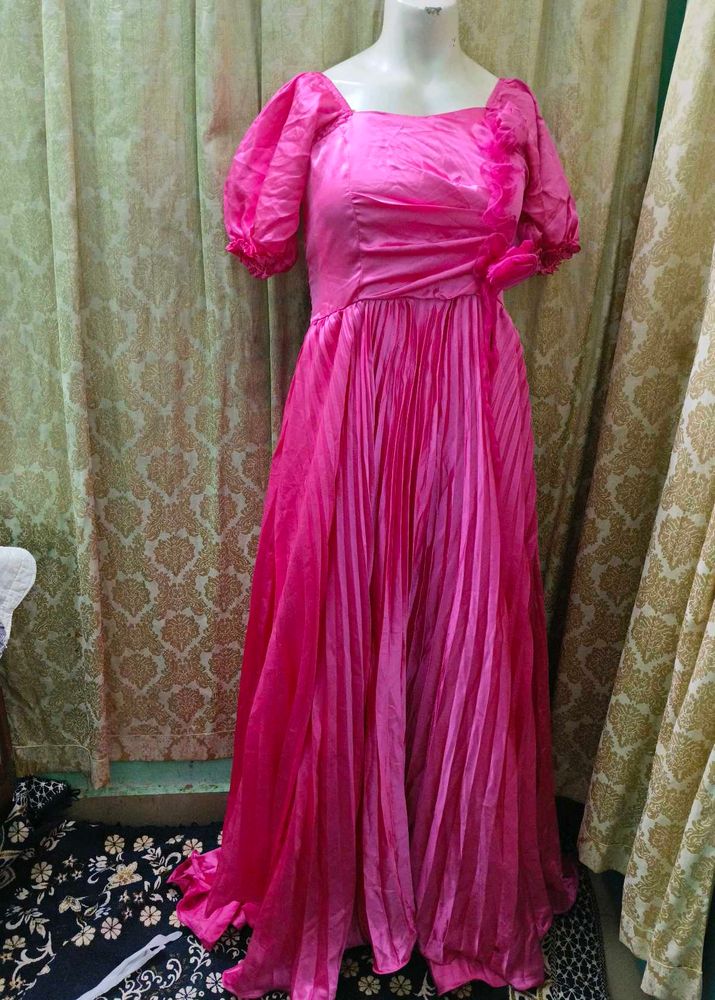 Elegant Pink Maxi Dress