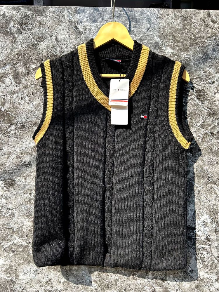 Tommy Hilfiger Sweater Vest