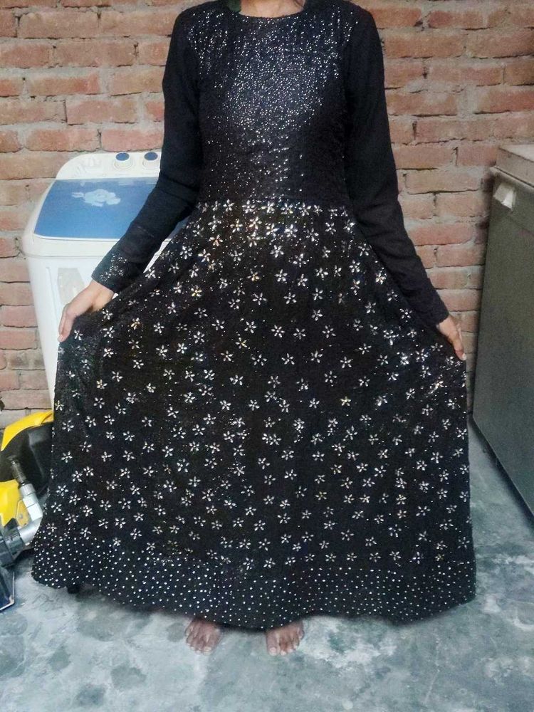 Elegant Black Floral Evening Gown