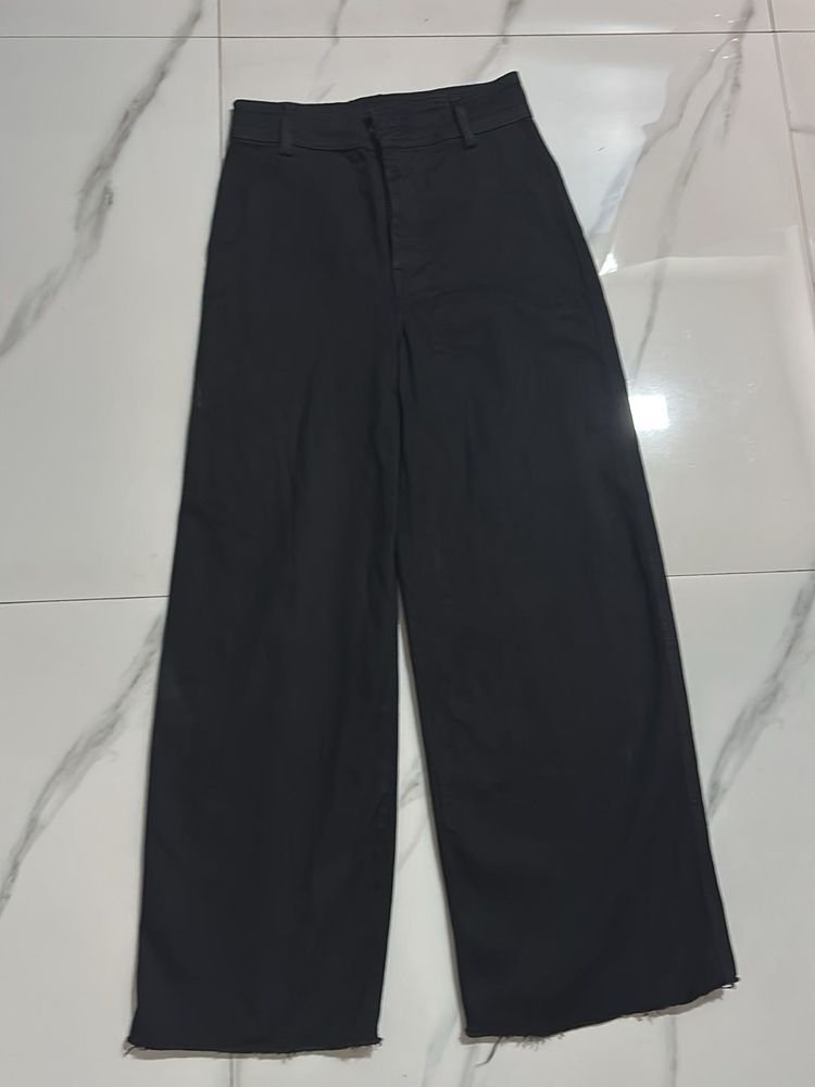 HIGH WAIST SIZE - 24  H&amp;M JEANs