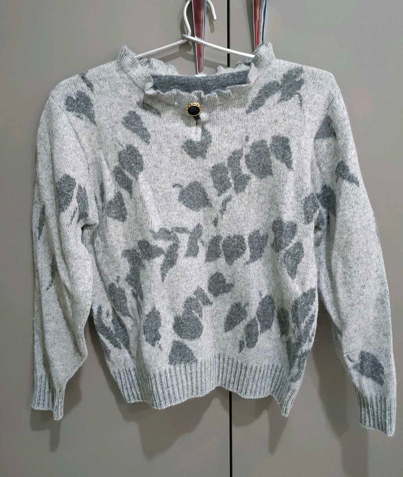 Gray Floral Knit Top