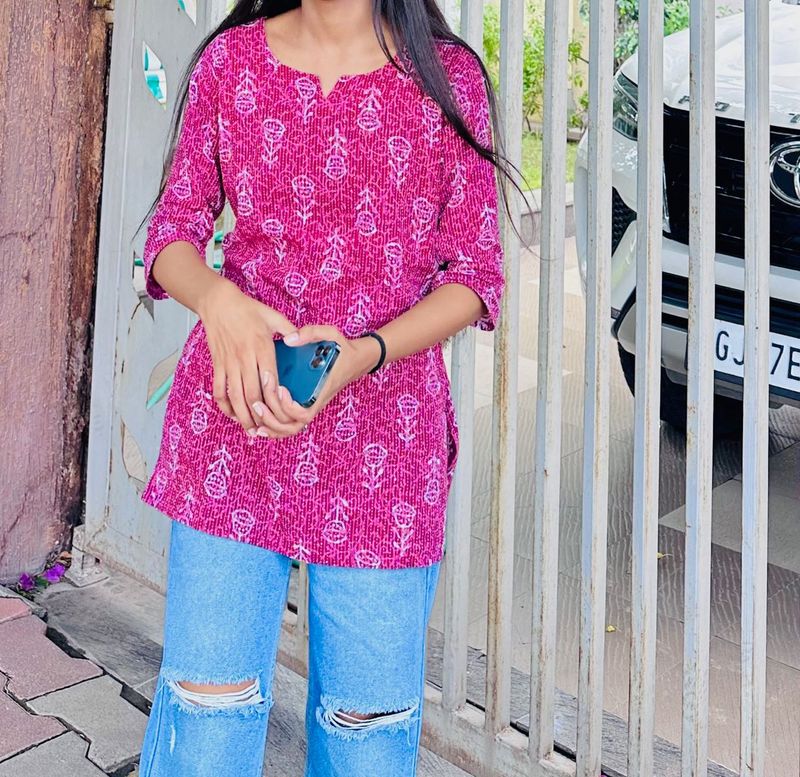 Pink Printed Kurti