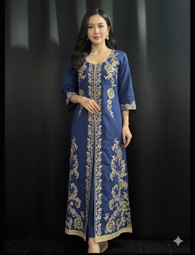 Royal Embroidered Anarkali Kurta