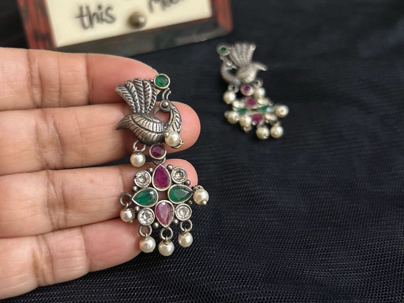 Earings