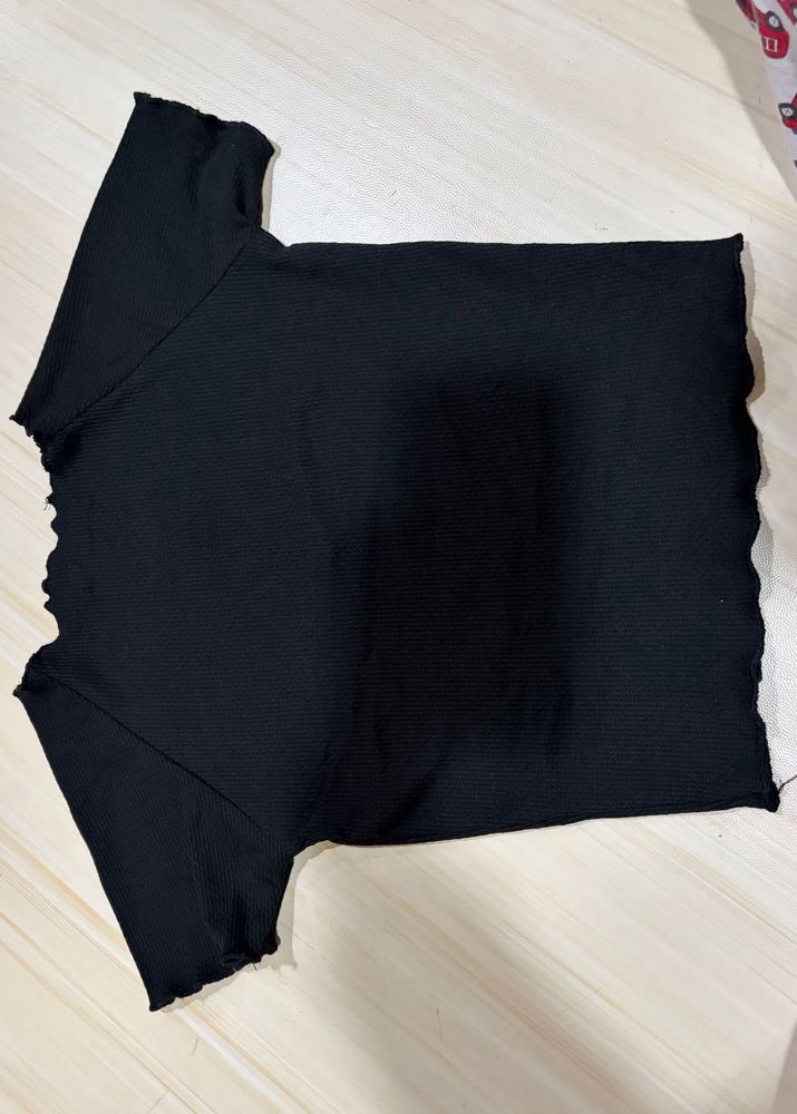 Black Short Sleeve Top