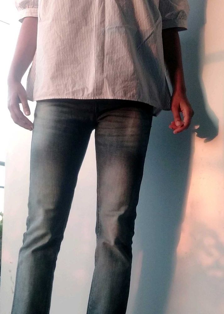 Blue ankle Length Denim Jeans