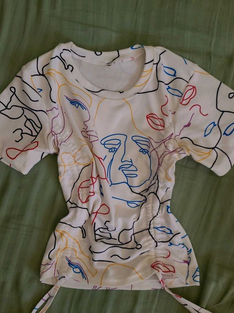BRAND NEW White pattern fitted top