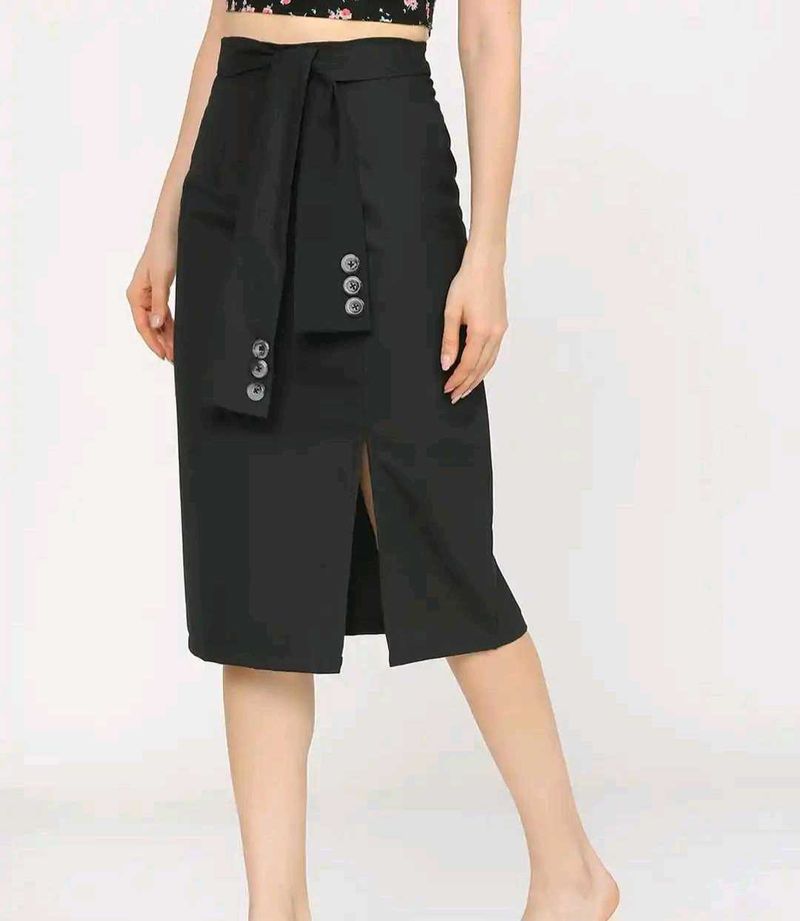 Women Black Solid Midi-Length Pencil Skirt