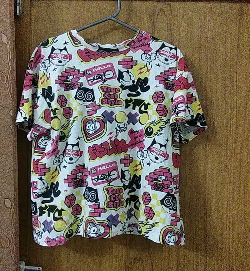 Funky Graphic Print Tee