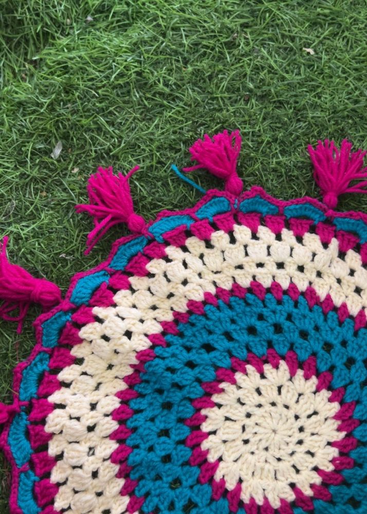 Crochet Rug with Tassels