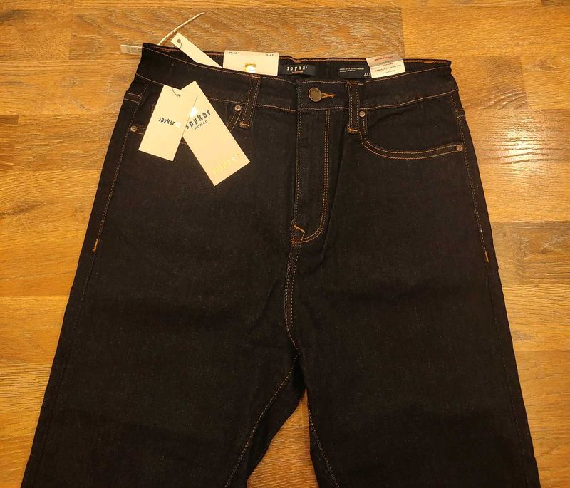 High Rise Skinny Stylish Dark Wash Jeans Woman