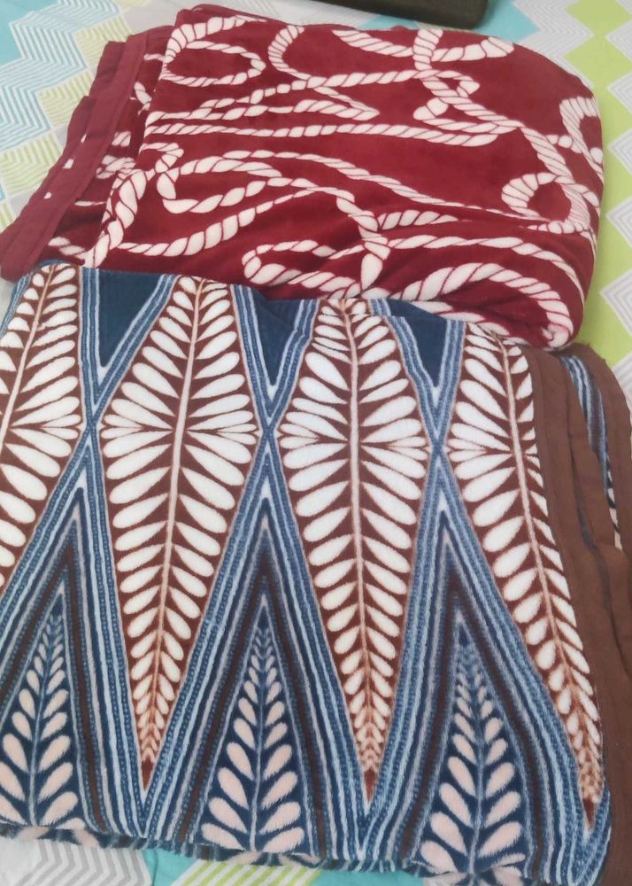 Set of 2 Soft Winter Blankets – Double Bed Size, W