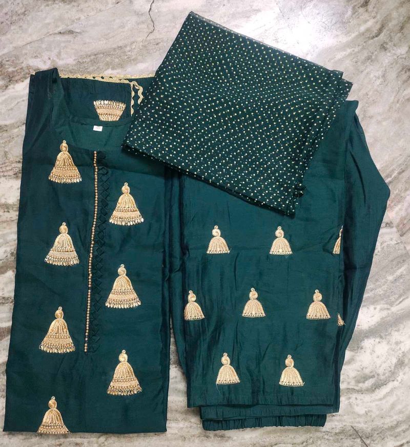 Green Kurta Set With Dupatta