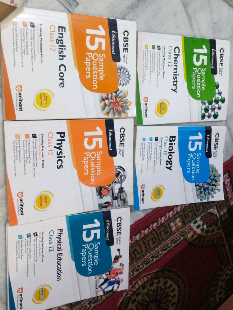Arihant 15 sample Questions papers with explanatio