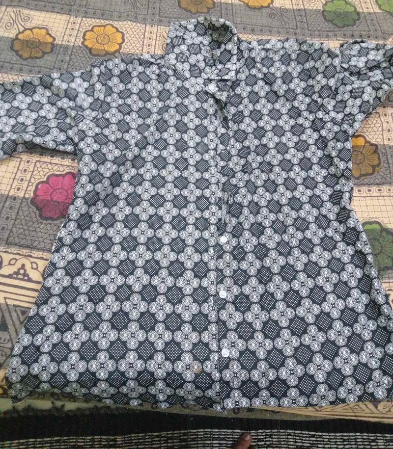 Patterned Button-Down Shirt