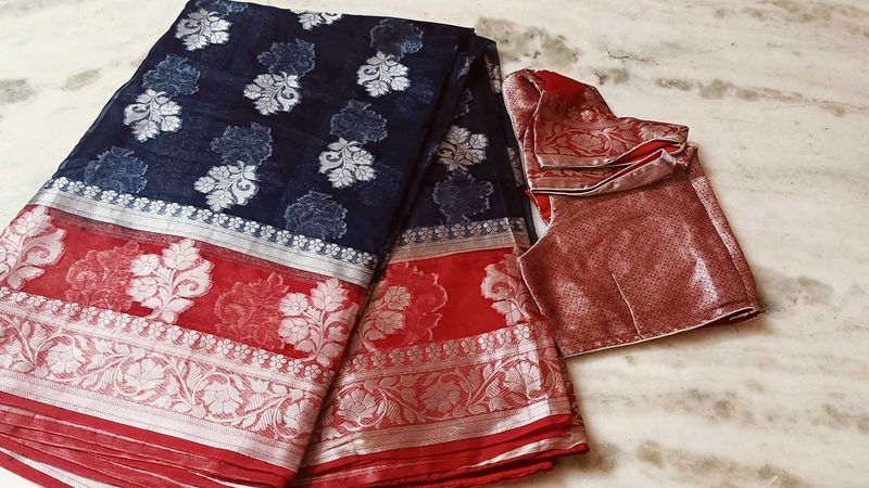 Elegant Navy Blue Banarasi Saree