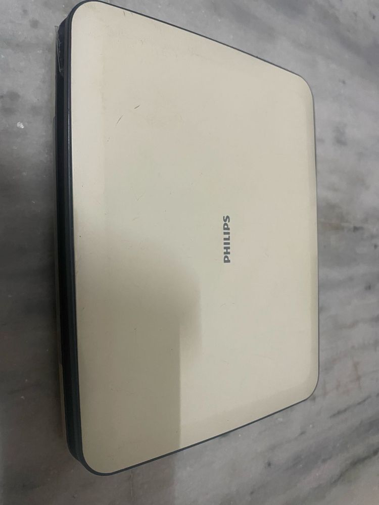 Vintage Philips portable DVD Player