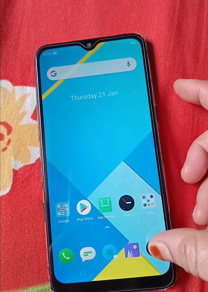 Realme C2 Mobile phone with free new back cover