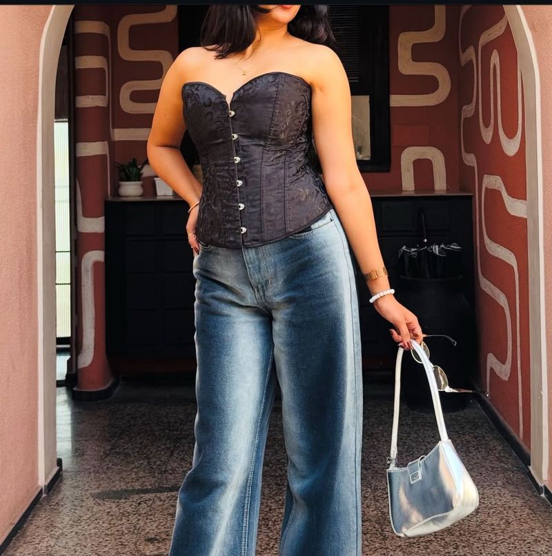 Ruffle Tube Top (Corset)