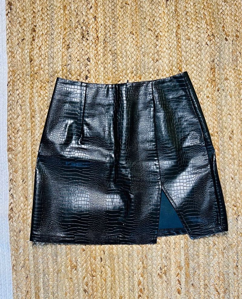 Beautiful Leather Mini Skirt ♥️