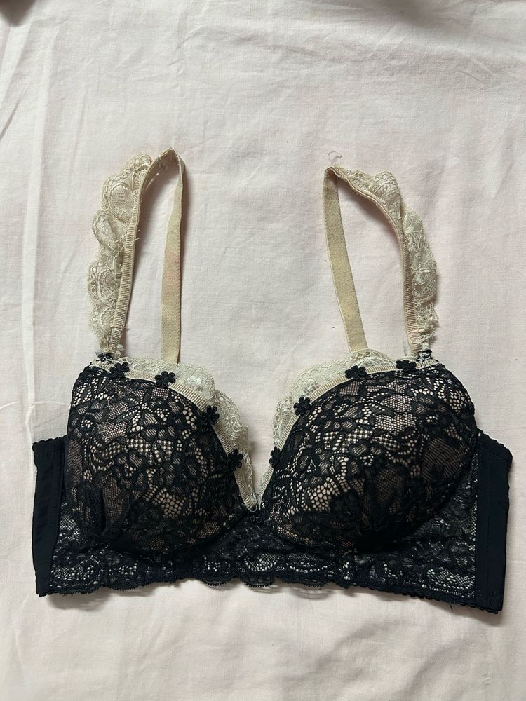 Lace Detail Bra
