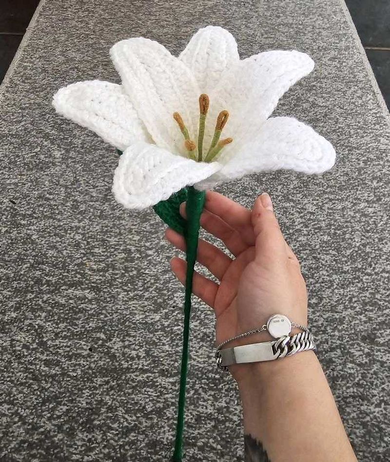 Handmade Knitted Lily Flower