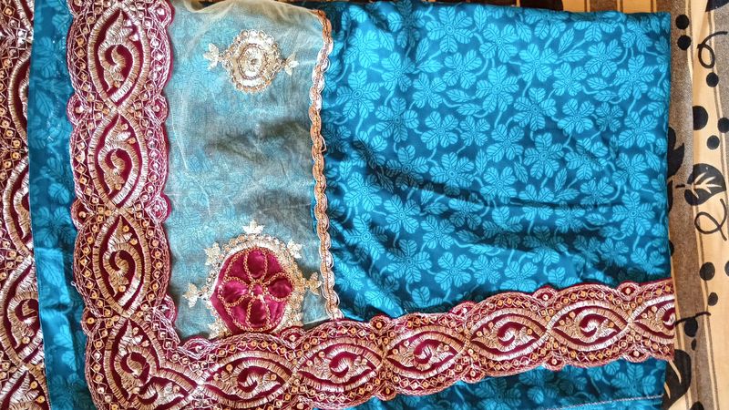 Saree With Blause😘