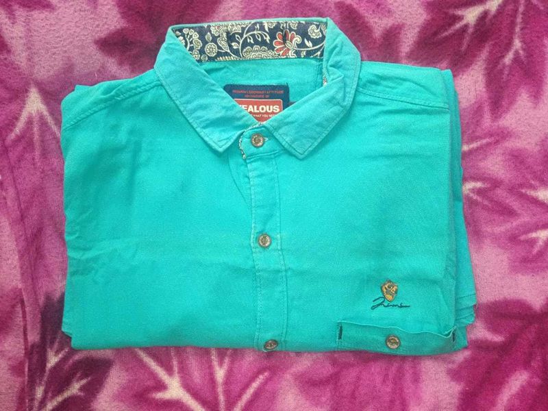 Good Condition Cloth For Boys Green Colour